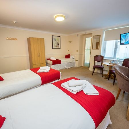 Claremont Lions Hotel Истбурн Экстерьер фото