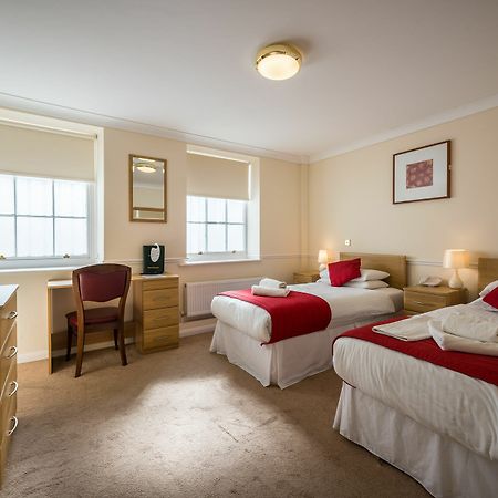Claremont Lions Hotel Истбурн Экстерьер фото