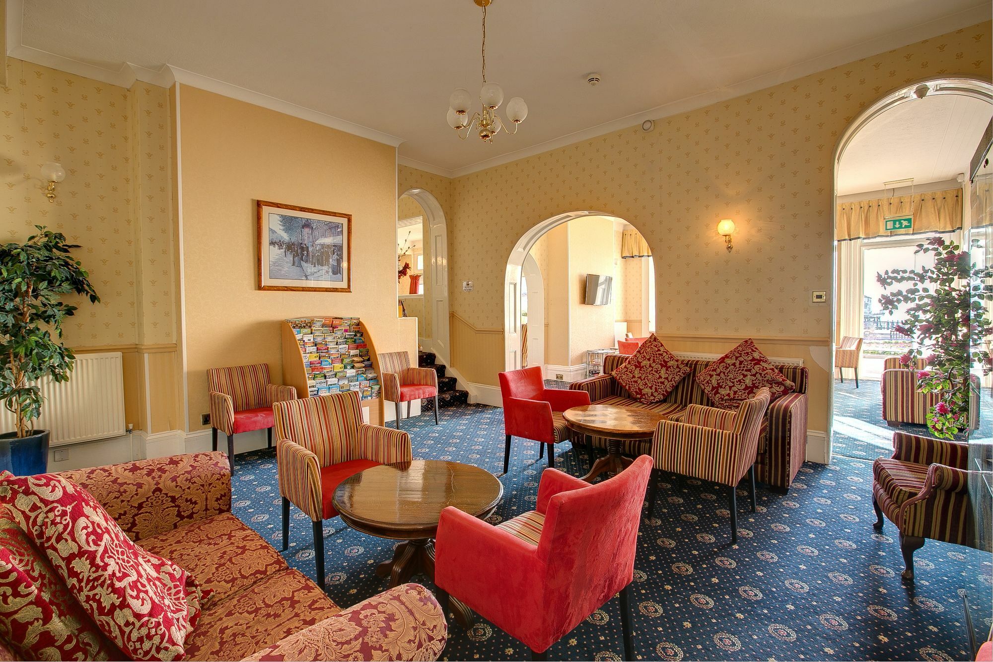 Claremont Lions Hotel Истбурн Экстерьер фото
